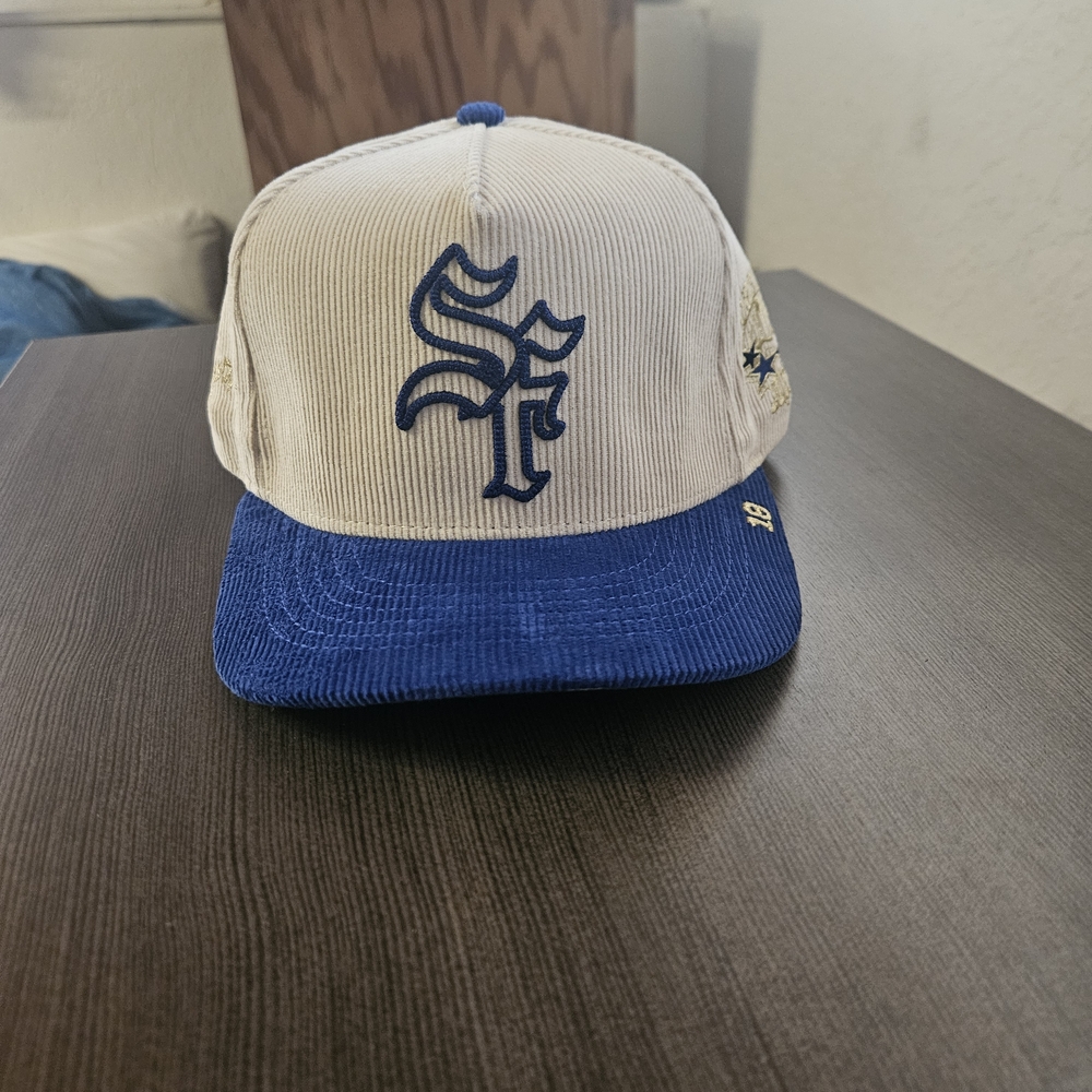 Dvniel Luu Corduroy Sf Hat